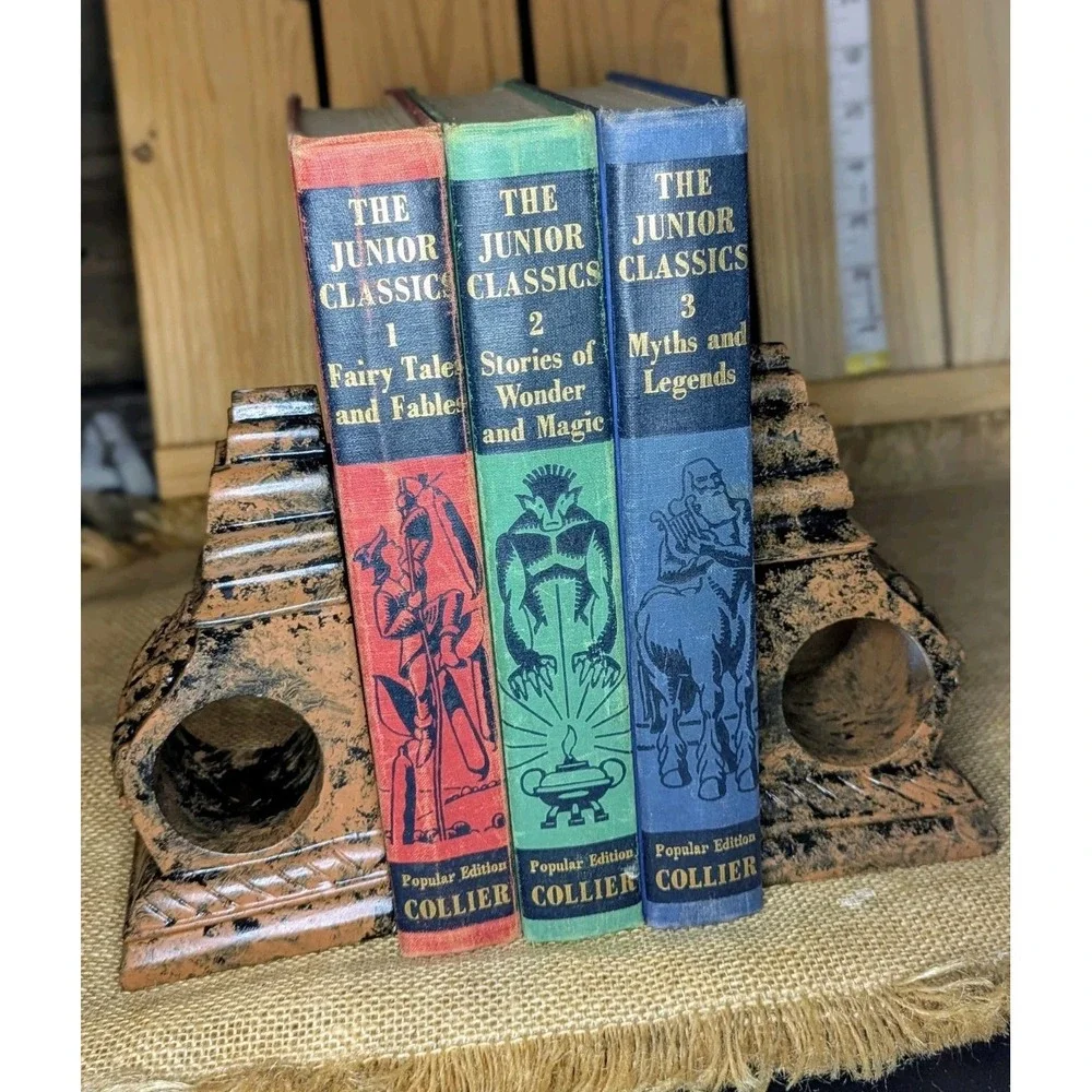 Multiple‎ Use Wall Decor, Book Ends, vintage look